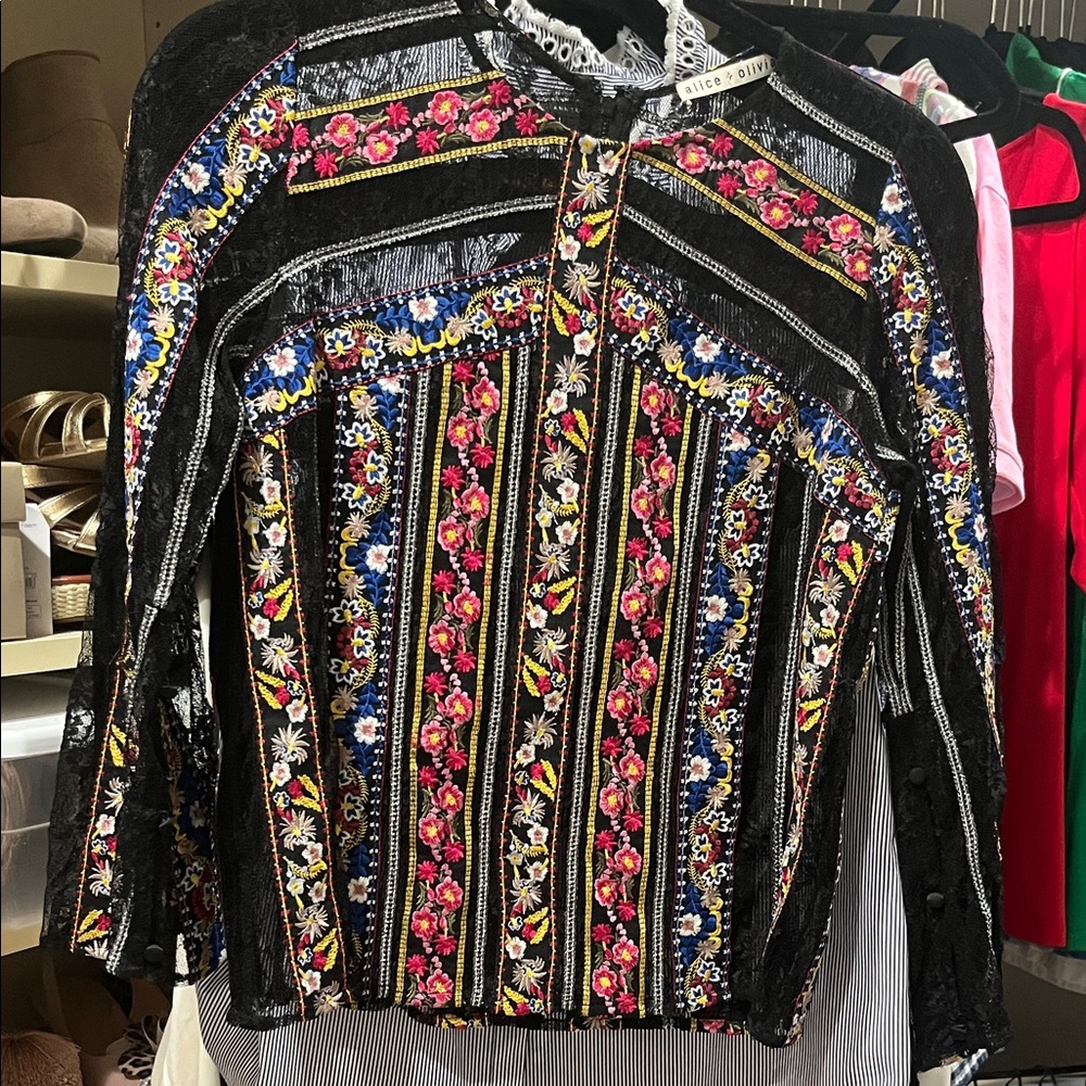 Alice + Olivia Black Embroidered Floral Stripe Blouse